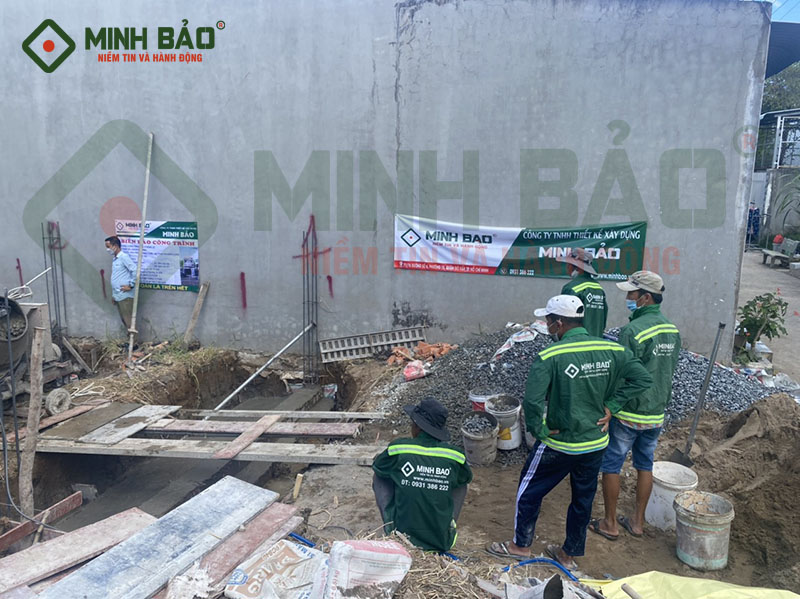 Công nhân Minh Bảo tiến hành xây nhà trọn gói tại Tiền Giang 