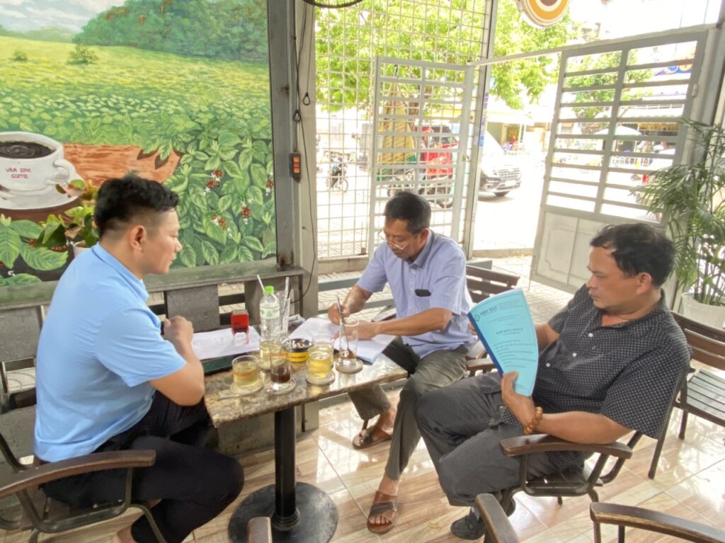 Ký HĐ xây nhà trọn gói nhà chú Văn quận 12