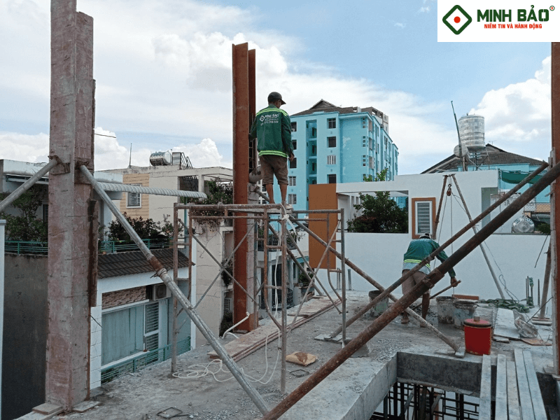 Công nhân Minh Bảo thực hiện dự án tại Vĩnh Cửu
