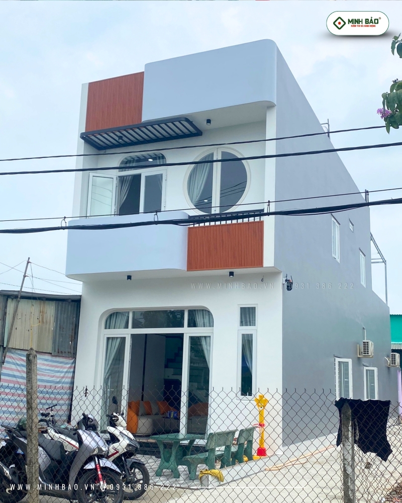 Nhà 1 trệt 1 lầu mái tôn có tính thẩm mỹ cao