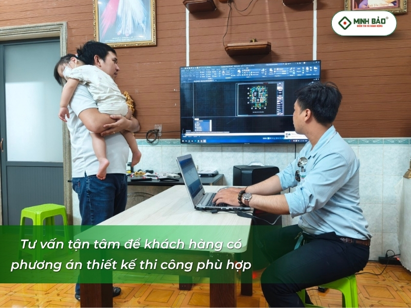 Đội ngũ nhân viên Minh Bảo luôn tận tâm tư vấn để khách hàng có được công trình tốt nhất