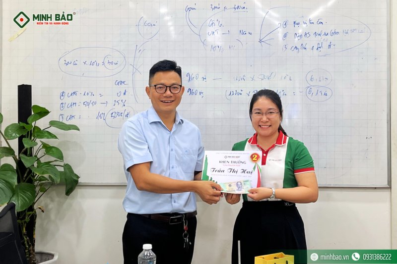 Chúc mừng chị Trần Thị Huệ