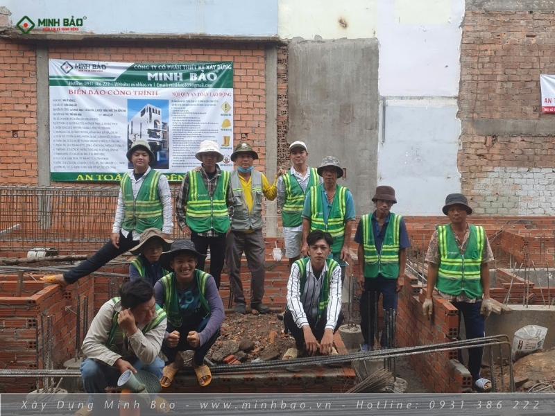 Đội ngũ công nhân Minh Bảo