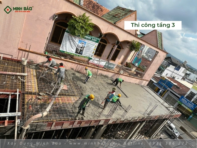Thi công tầng 3