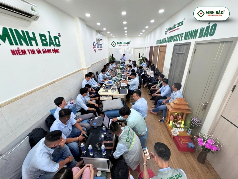Đội ngũ nhân sự chuyên nghiệp tại Minh Bảo