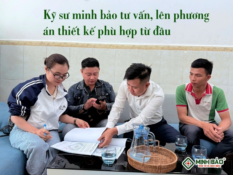 Kỹ sư Minh Bảo tư vấn báo giá cho khách hàng